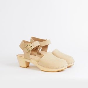 Bryr Studio Clogs - Emma Closed Toe Mid-Heel in Bone